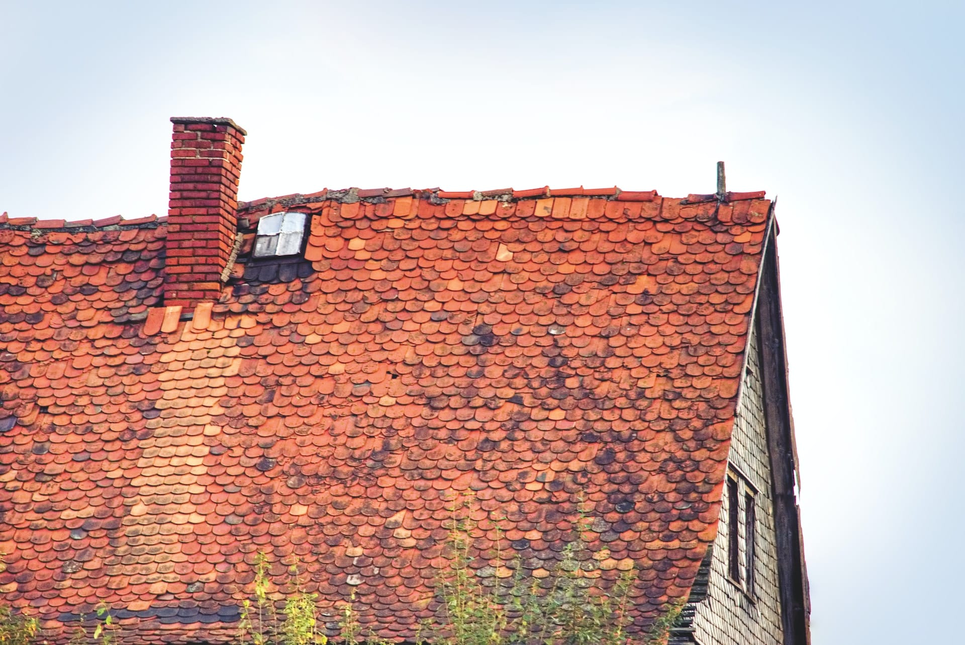 signs you need roof repair